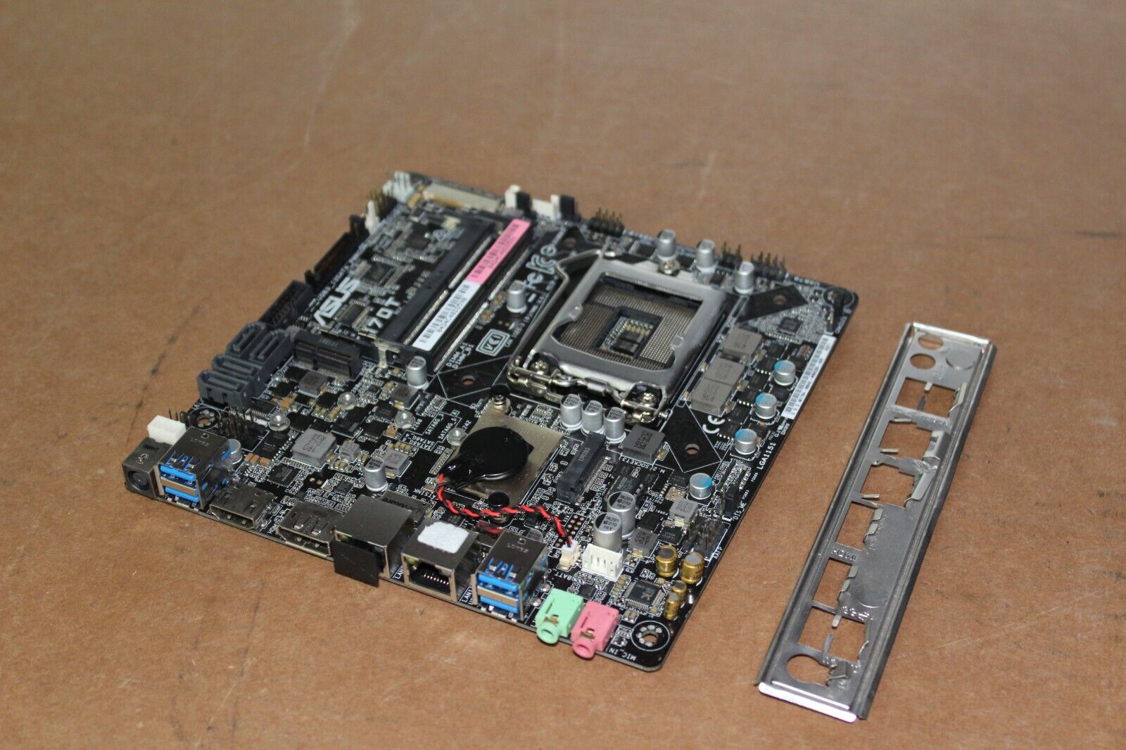 Q170T Asus mini-ITX Motherboard Socket 1151 System Board