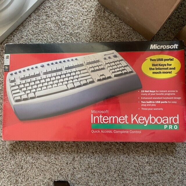 Vintage 2000 Microsoft Internet Keyboard Pro C1700001 Wired Factory Sealed