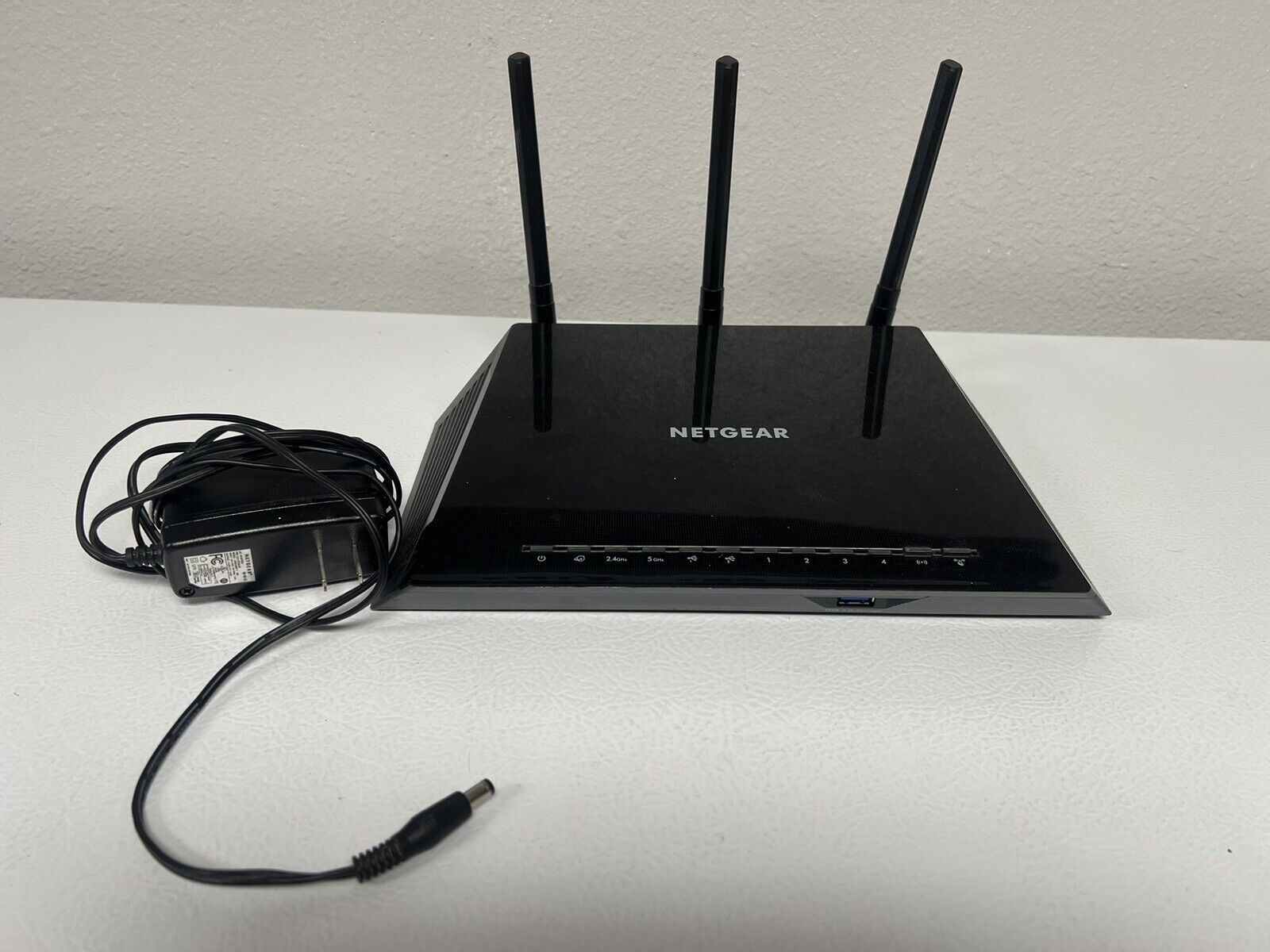Netgear Smart WiFi Router R6400 Wireless Dual Band Gigabit Internet AC1750