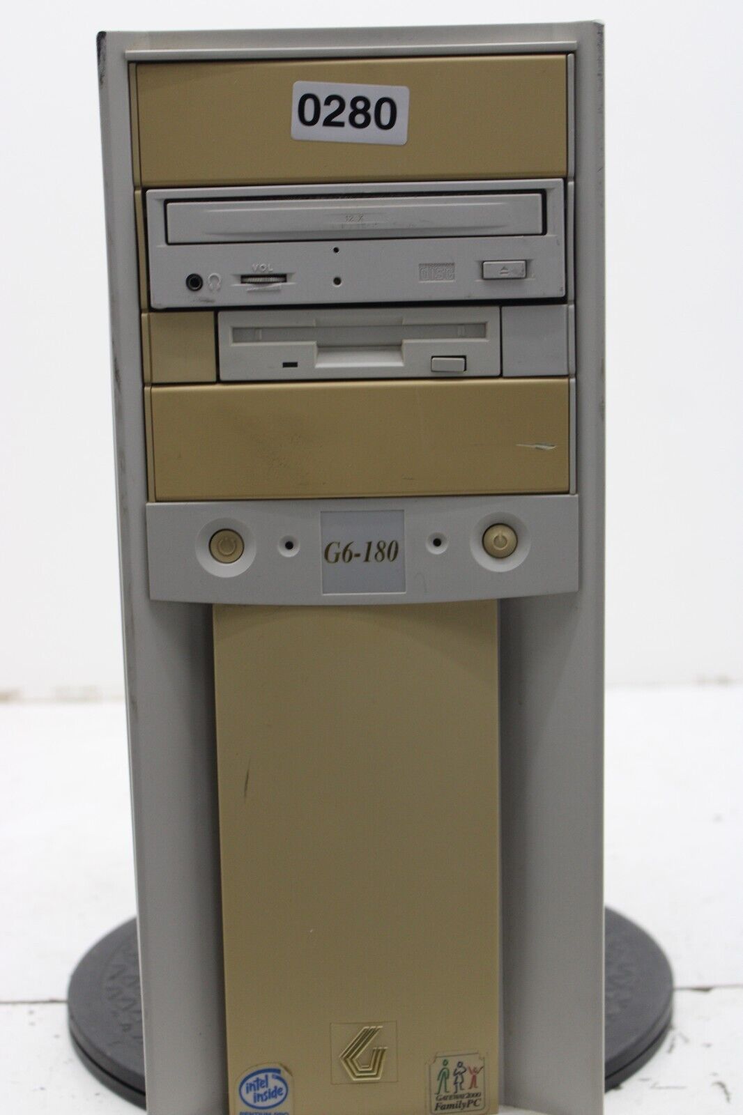Gateway 2000 G6-180 ATX Tower Desktop Intel Pentium Pro 180 MHz 64 MB - NO HDD