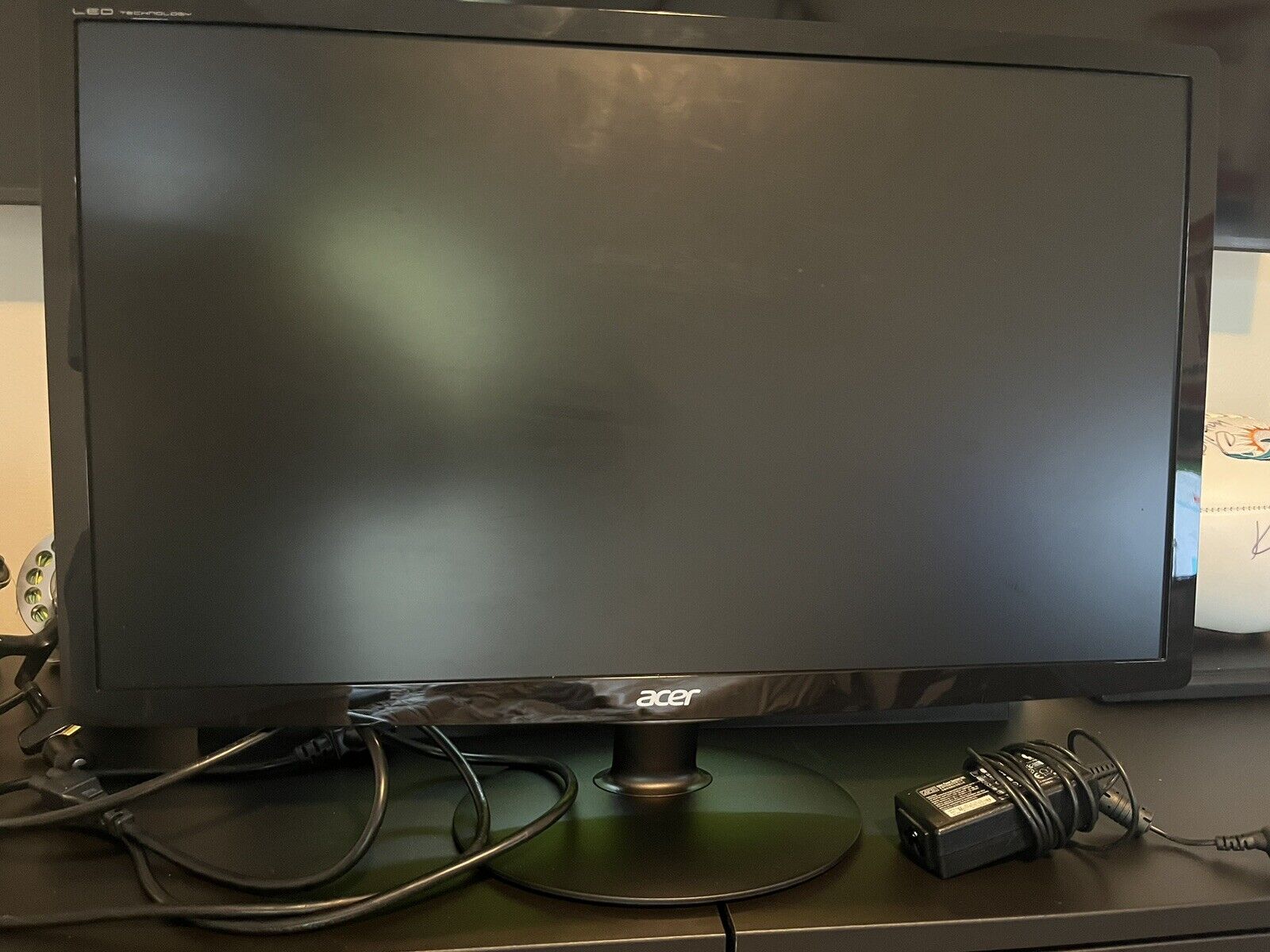 Acer S240HL BD Widescreen LCD Monitor (Great Condition)