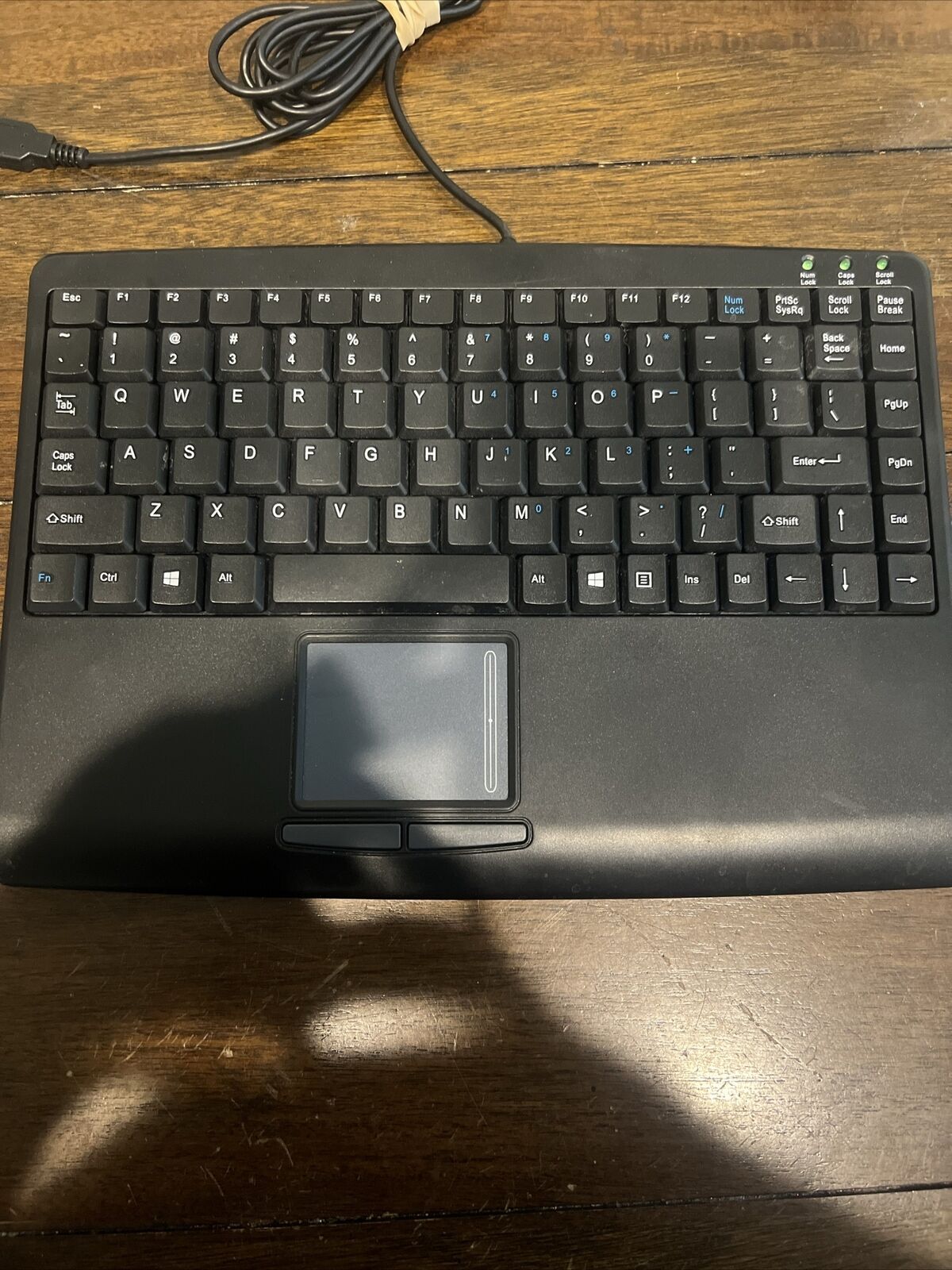 Adesso USB Mini Keyboard with Touchpad Adesso AKB-410UB SlimTouch