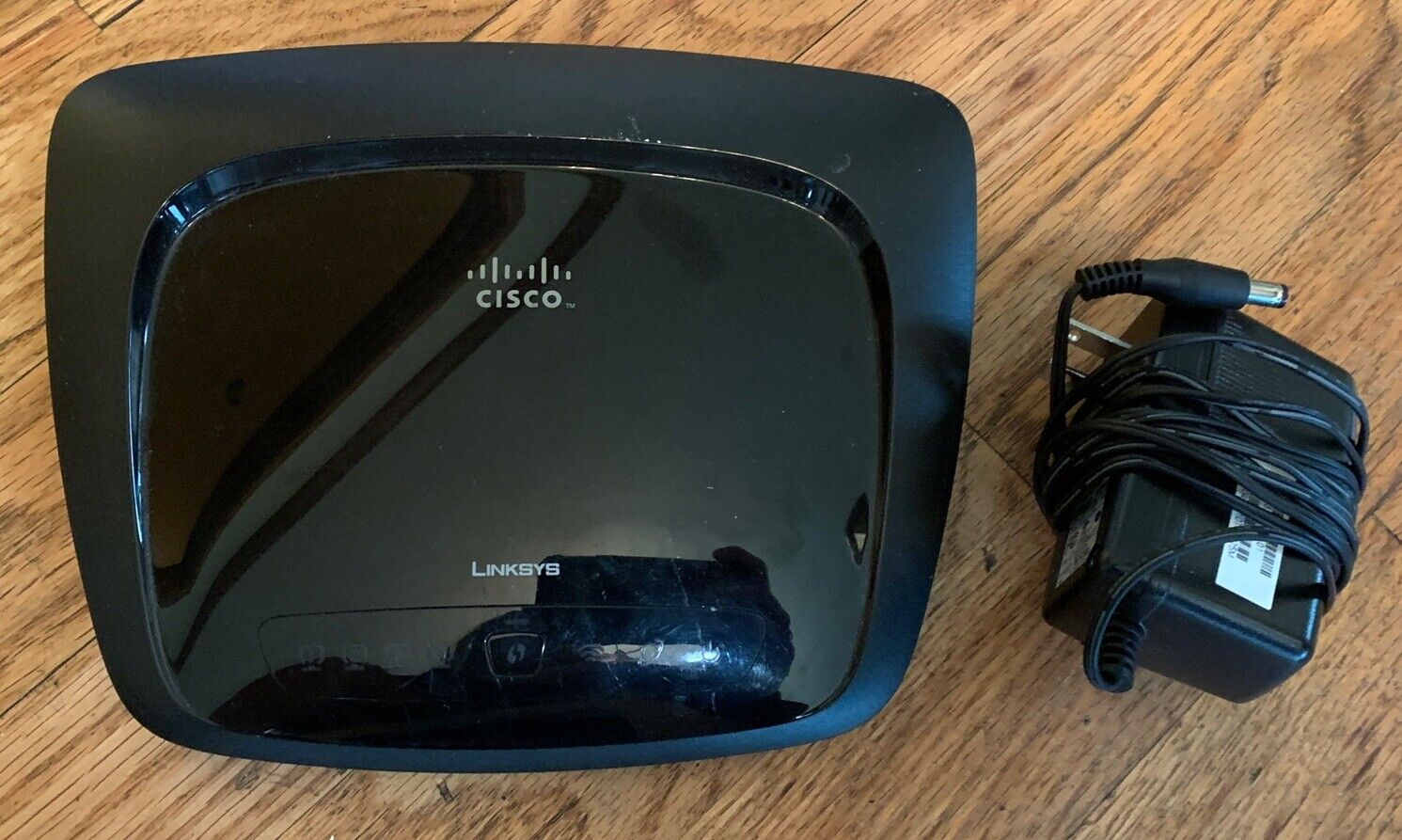 Linksys Cisco WRT110 RangePlus Wireless Router works on Comcast/Spectrum