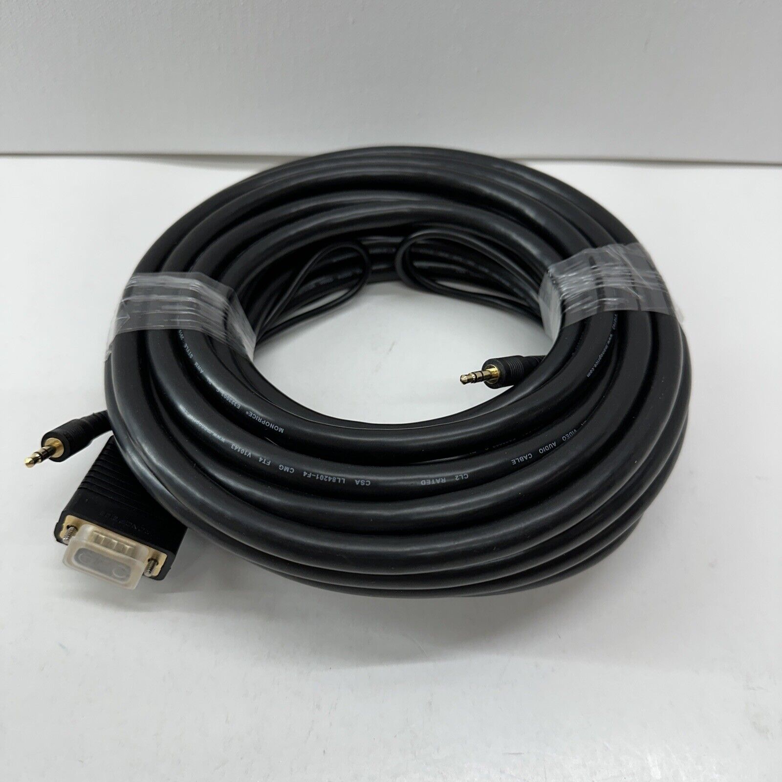 Monoprice Super VGA Cable - 25 Feet - HD15 Male/Male with Stereo Audio and Tripl