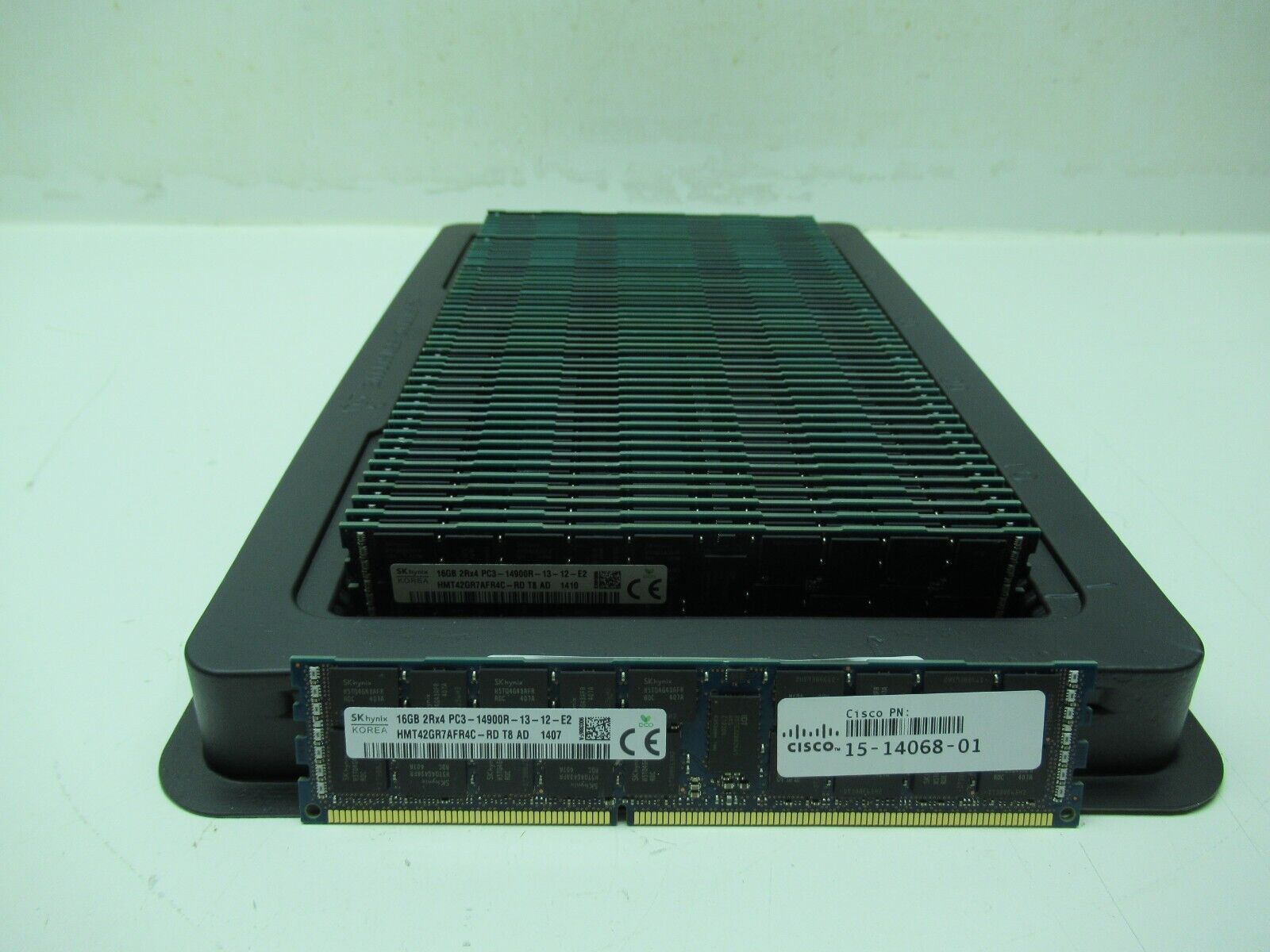 Lot of 50x 16GB=800GB SK Hynix HMT42GR7AFR4C-RD PC3-14900R Server Memory