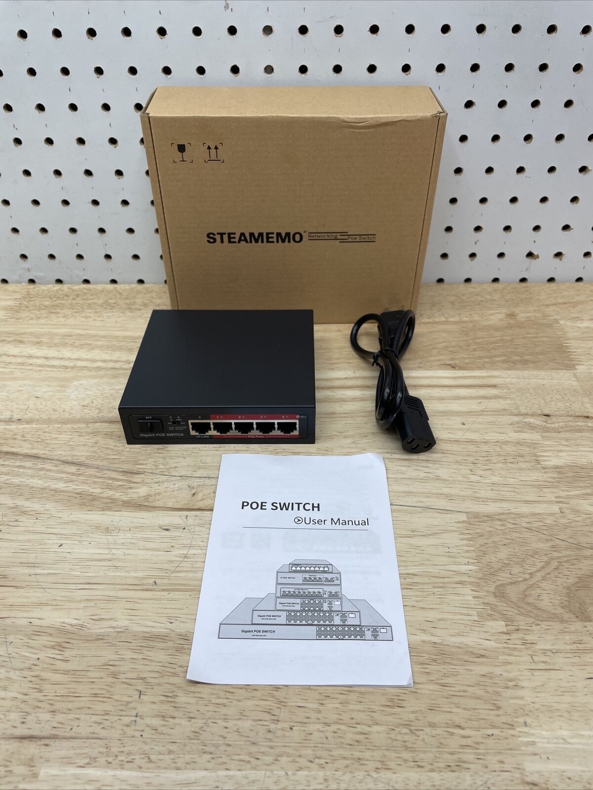 STEAMEMO GP0E204 5 Port AI Poe Switch 52W Built in Power 802.3af