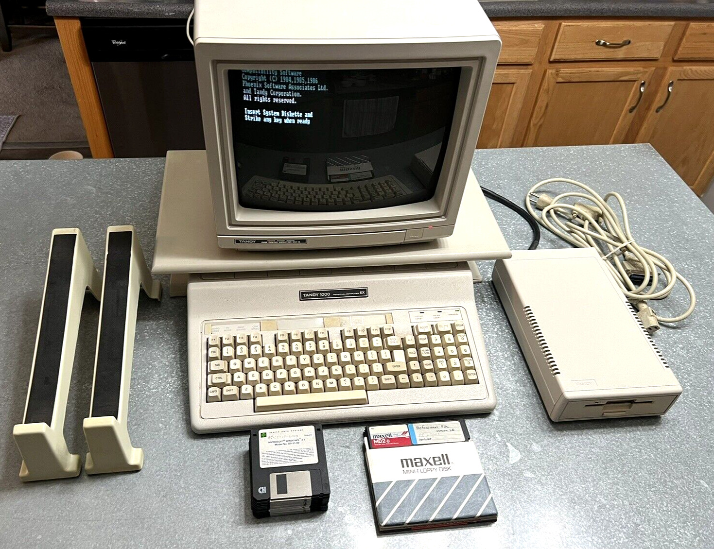 Tandy 1000EX Personal Computer w/Monitor, External Floppy Drive, Riser Powers On