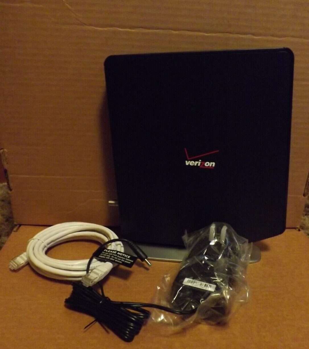 VERIZON FIOS G1100 DUAL BAND ROUTER BRAND NEW IN BOX, NEVER USED
