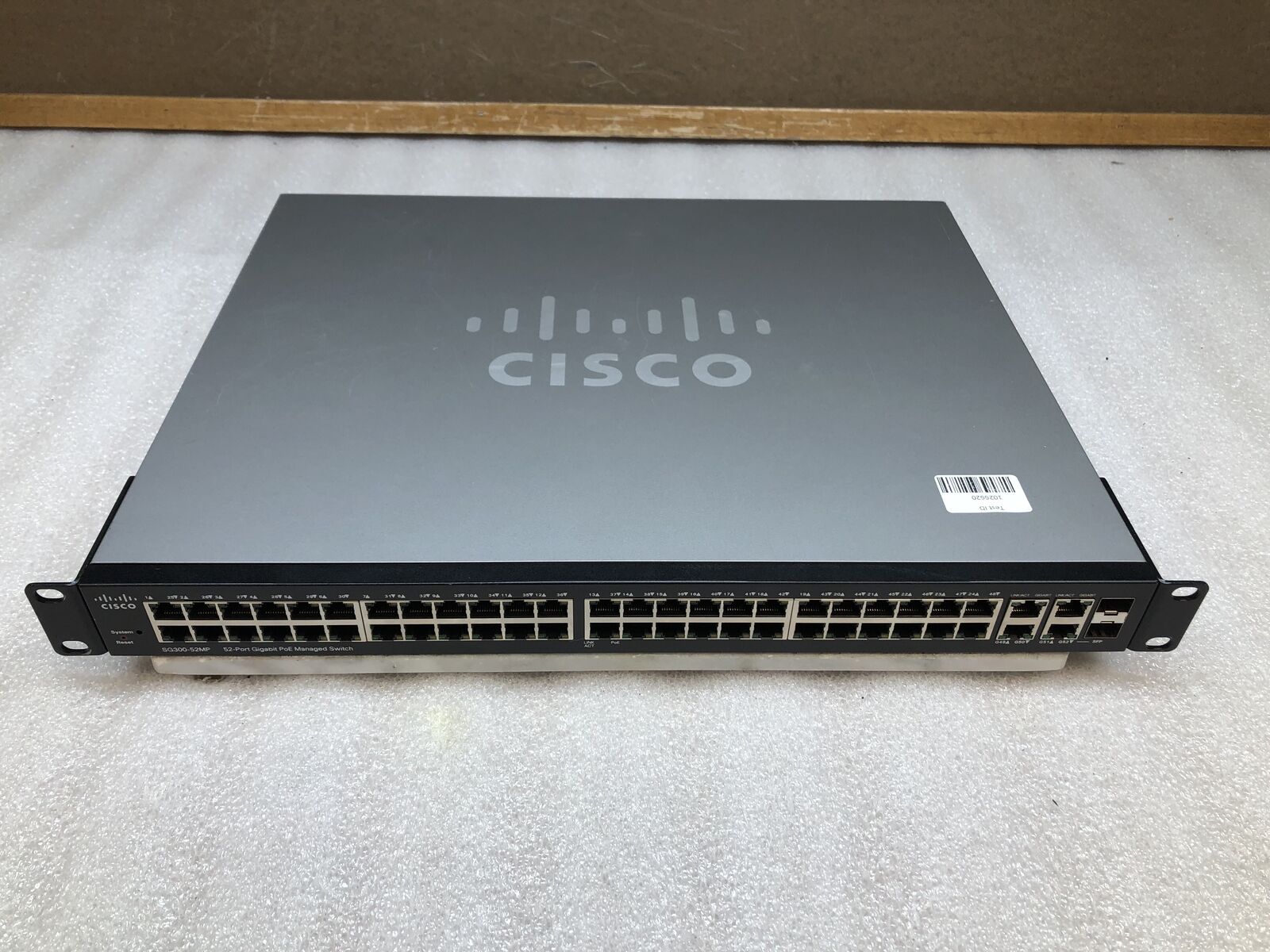 Cisco SG300-52MP 52-Port Gigabyte PoE Managed Ethernet Network Switch