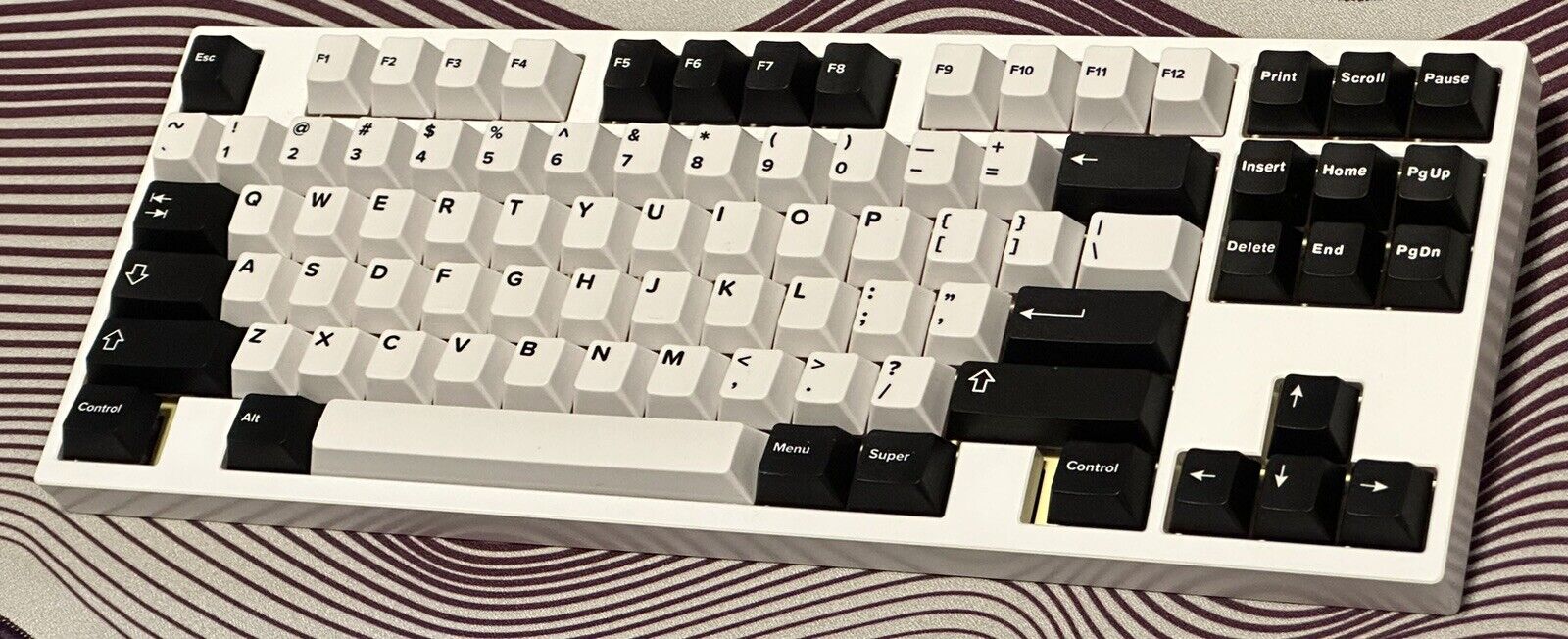 Custom Kbd8x Mkii Hot-swap Keyboard. W L/F Banana Splits