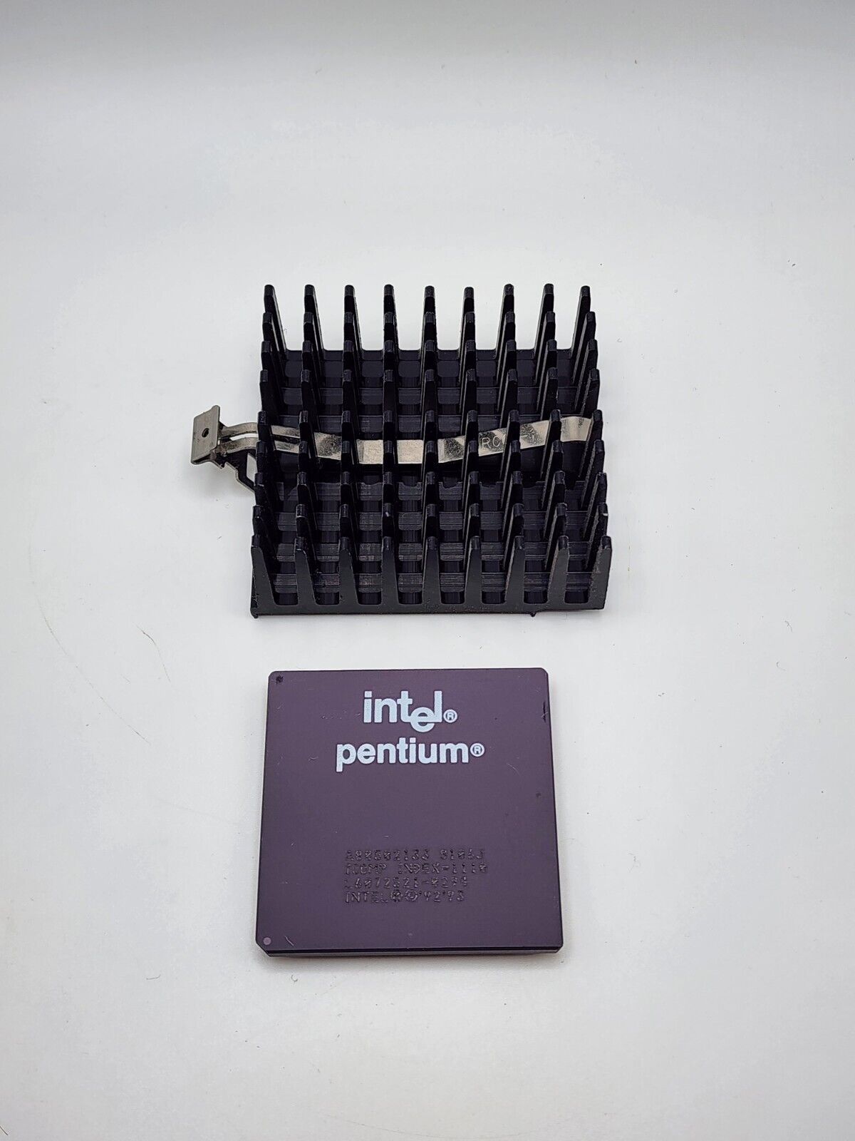 Intel Pentium 133MHz CPU Socket A80502133 SY022