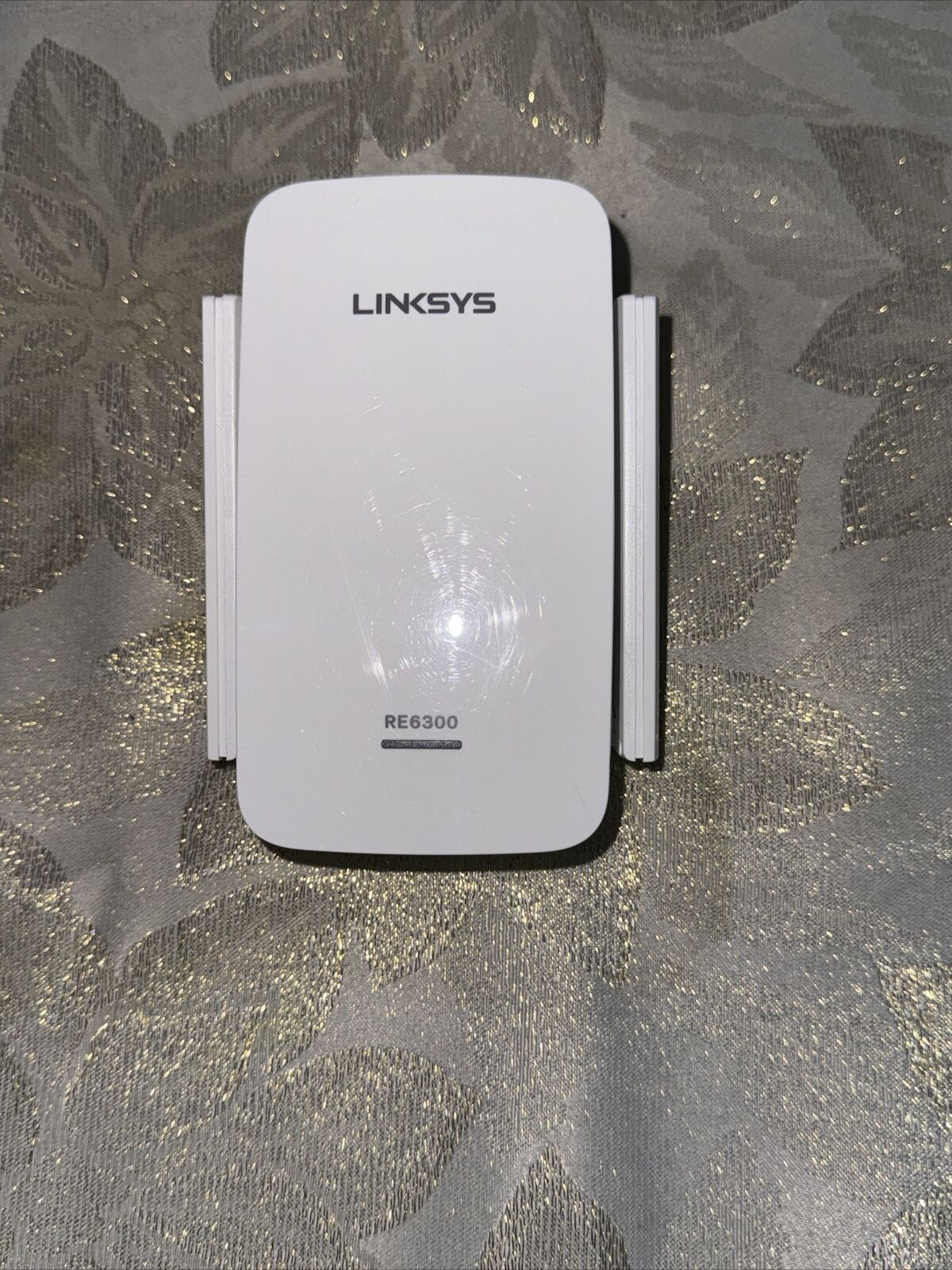 Linksys RE6300 AC750 Wi-Fi Gigabit Range Extender *Tested & Free-Ship* OEM