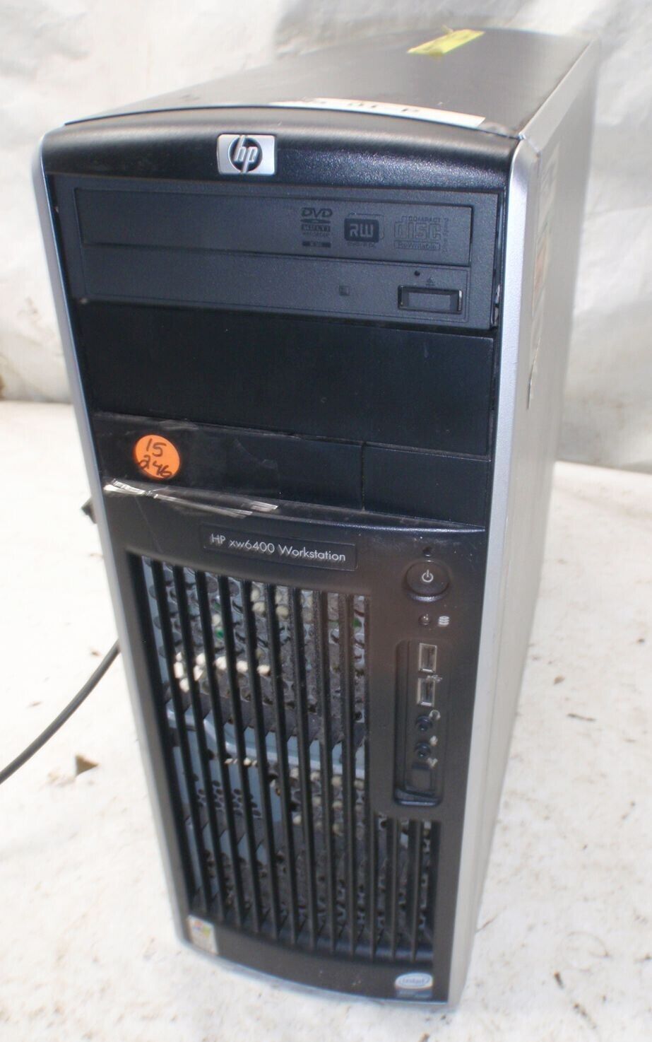 HP XW6400 Workstation Computer w Windows XP Professional COA