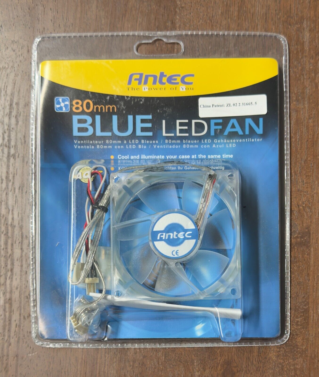 ANTEC Case Cooling Fan Blue LED 80mm X 80mm x 25.4mm Fan - New Sealed