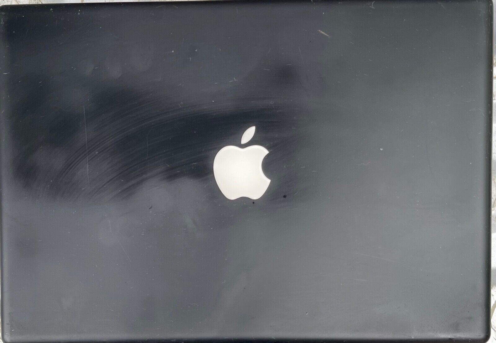 Apple Black MacBook Model No. A1181 2006