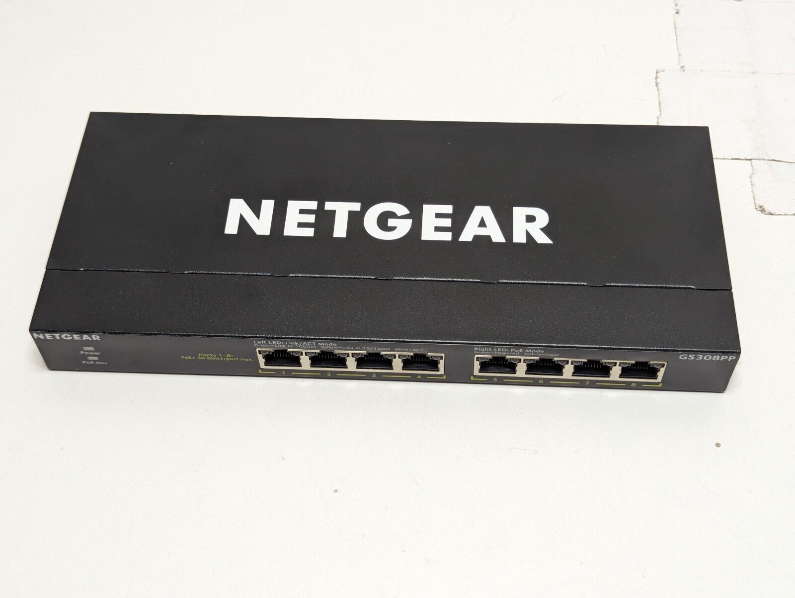 NETGEAR 8-Port Gigabit Ethernet Unmanaged PoE+ Switch (GS308PP) - No Power