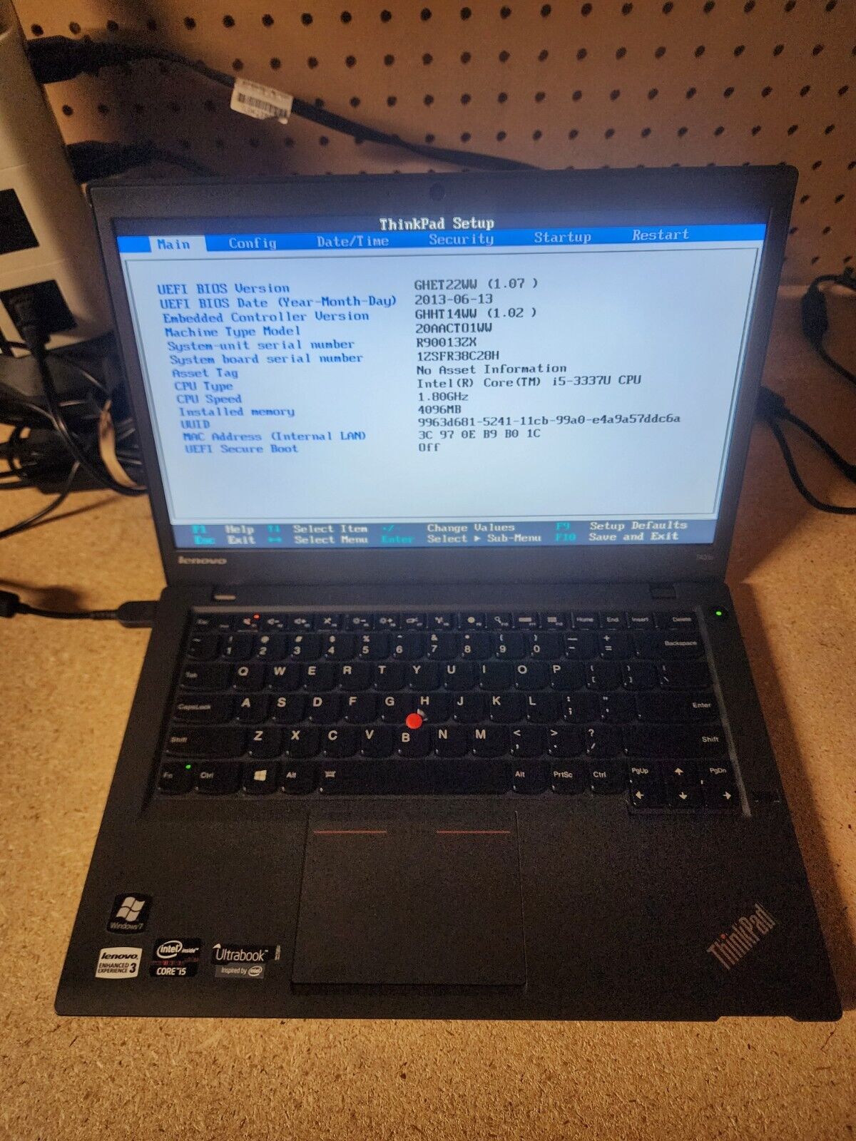 Lenovo ThinkPad T431s Intel i5-3337U 1.8GHz 4GB RAM No HDD/OS/Caddy/Charger