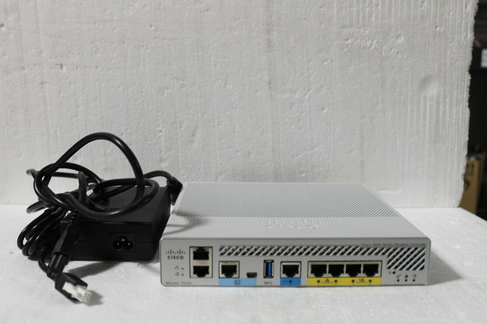 CISCO AIR-CT3504-K9 3504 IEEE 802.11ac Wireless LAN Controller Permanent 150 AP 