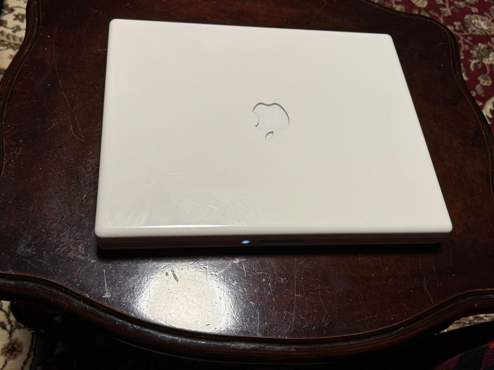 Apple iBook G4 12-inch Laptop - 1.42GHz, 60GB HDD, 1.5GB Ram - Vintage From 2005
