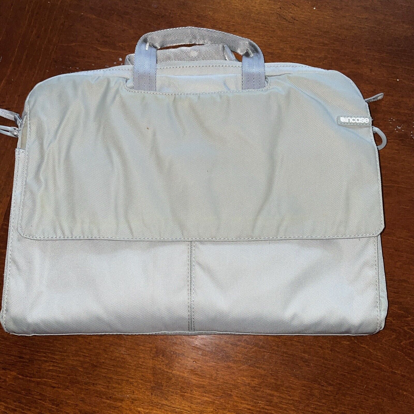 INCASE Laptop Bag Gray 15x11x1.25” Clean