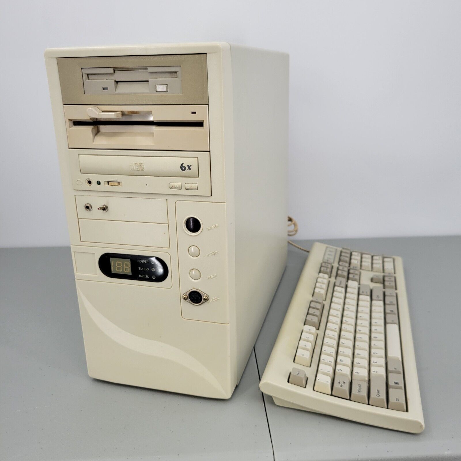 Windows 3.1 Vintage Gaming Computer 100MHz 640K Ram + Games Installed Duke Nukem