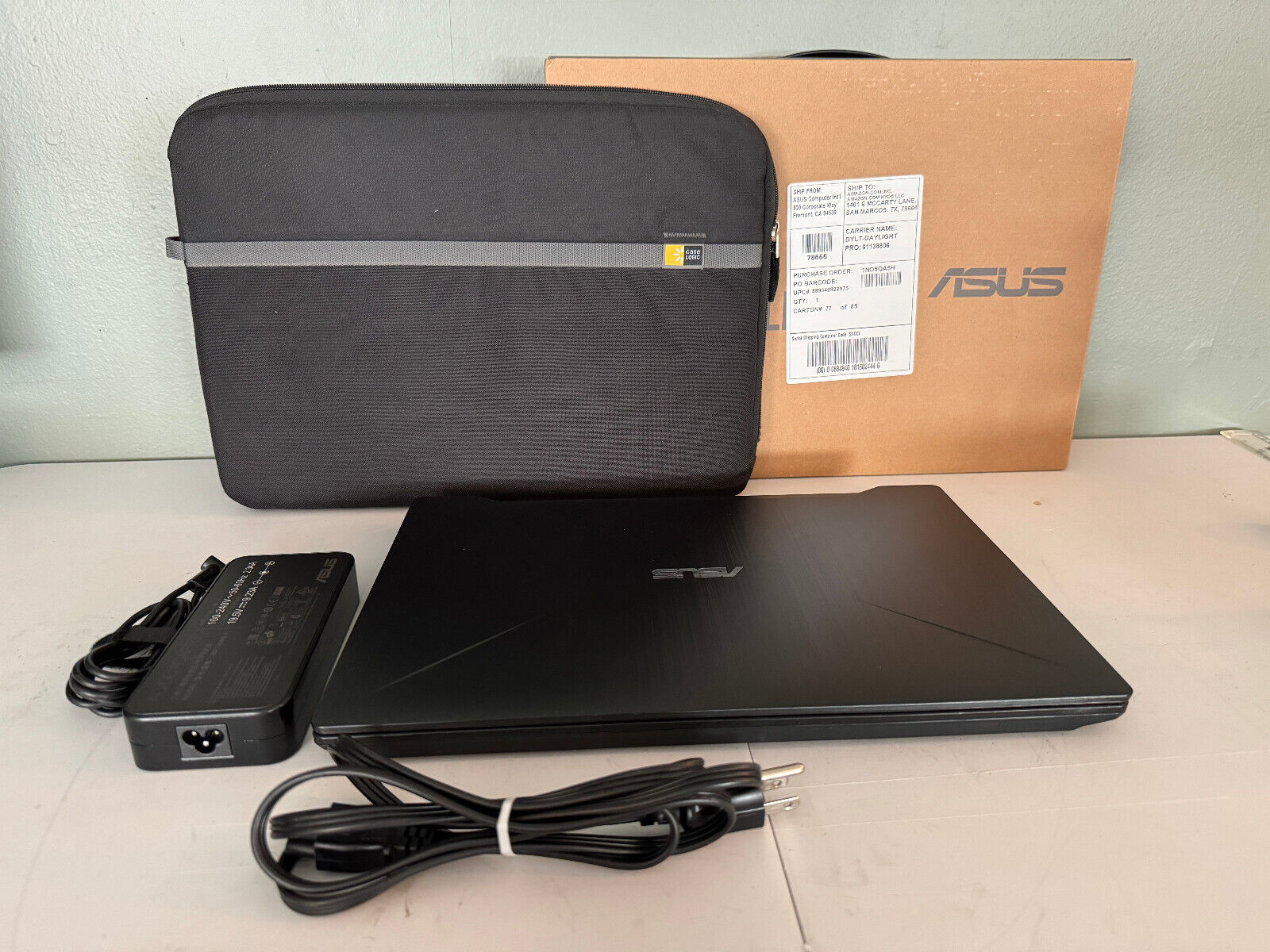 ASUS FX503VM 15.6” Full HD Gaming Laptop, Intel Core i7-7700HQ, GTX 1060 3GB