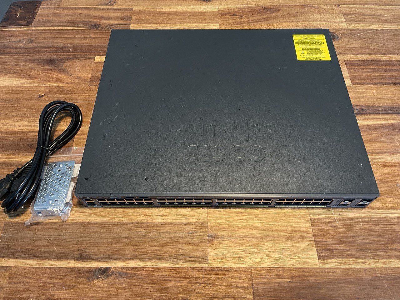 Cisco WS-C2960X-48LPS-L 48-Port Gigabit Ethernet 4 SFP 370W PoE LAN Switch RMK