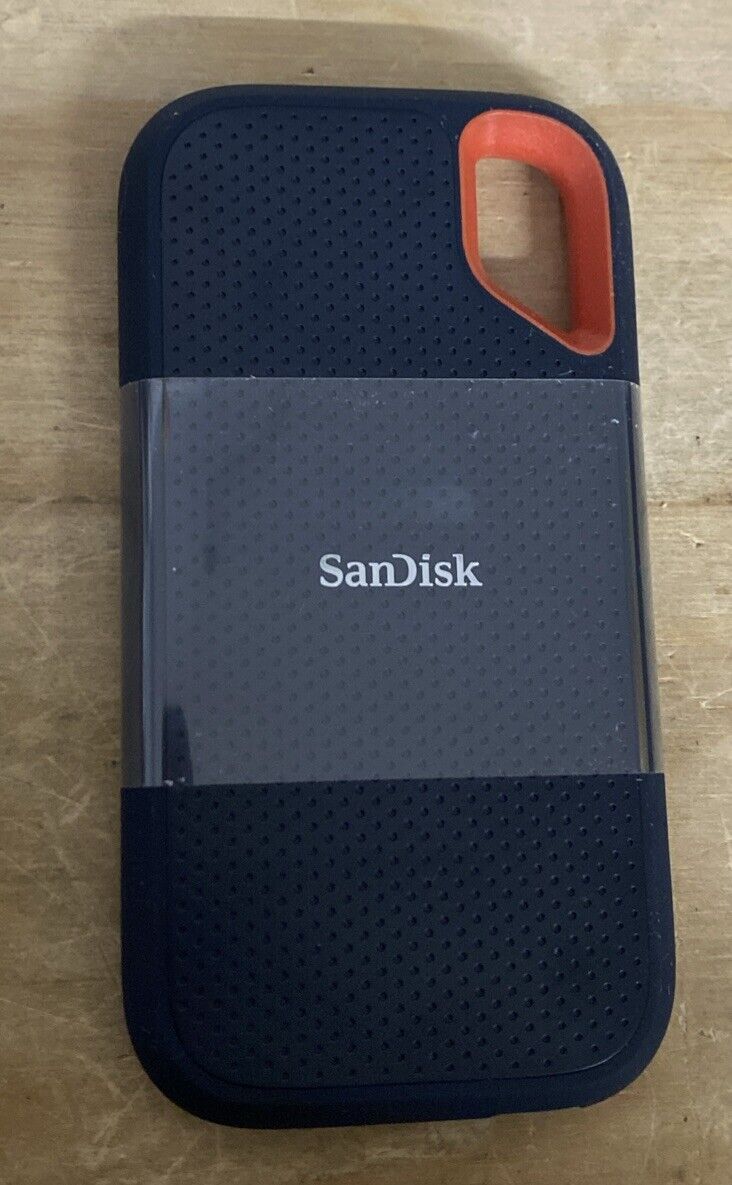 SanDisk Extreme Portable 2TB USB 3.2 Gen 2 Type-C External SSD SDSSDE61-2T00