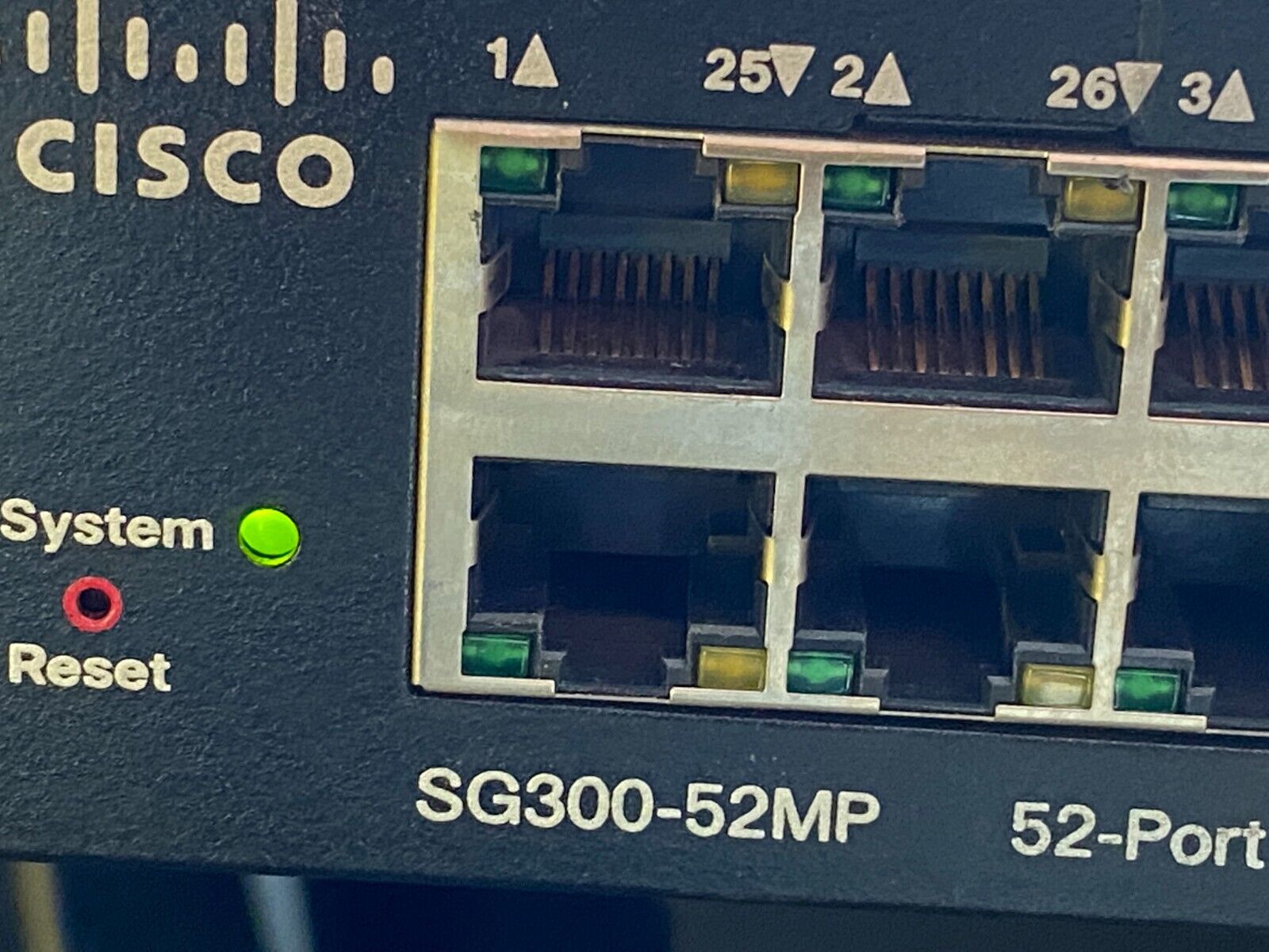 Cisco SG300-52MP-K9k9 V03