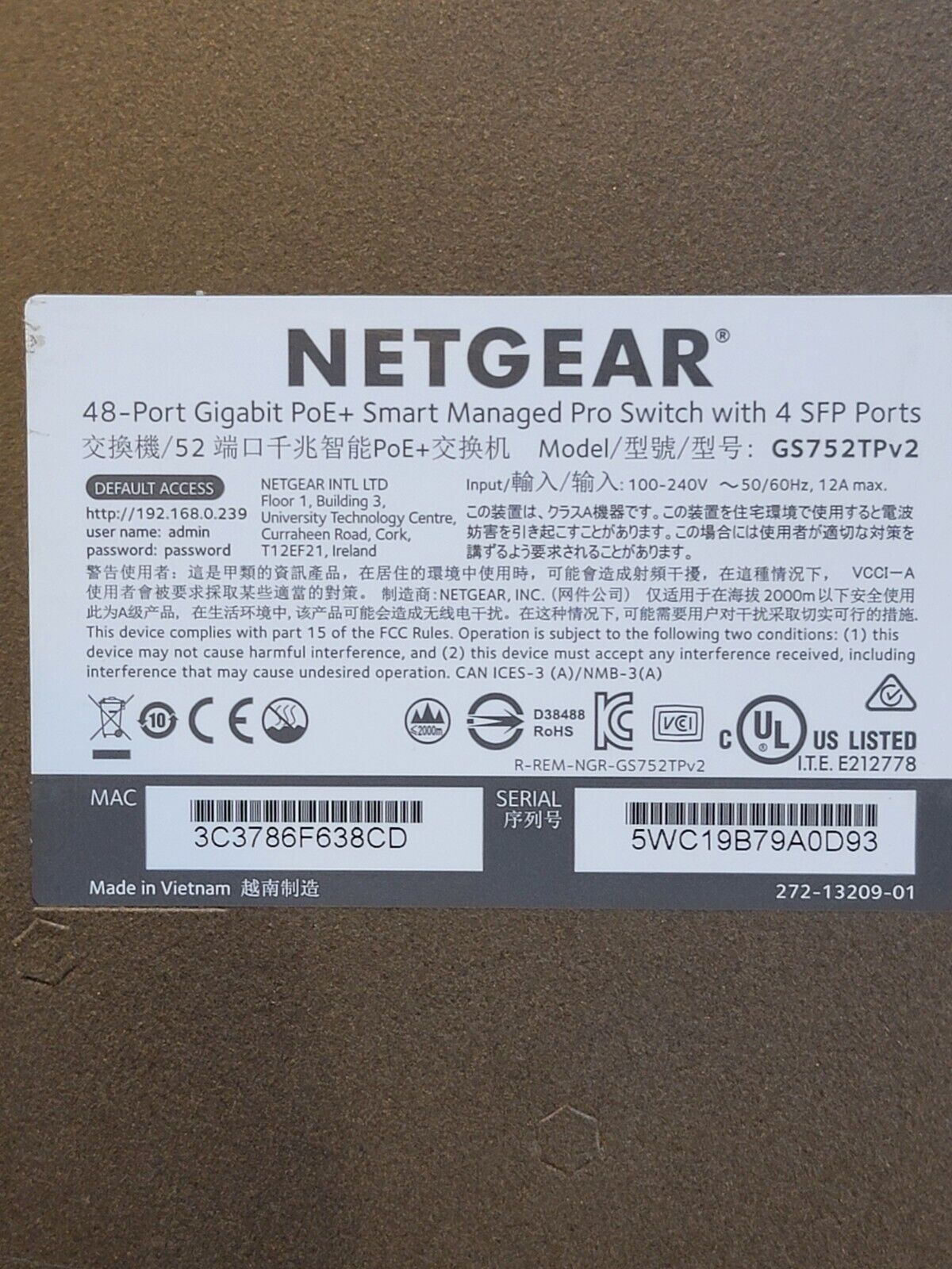 NETGEAR GS752TP V2 48-Port POE ETHERNET SWITCH Does Not Appear To Have Been Used