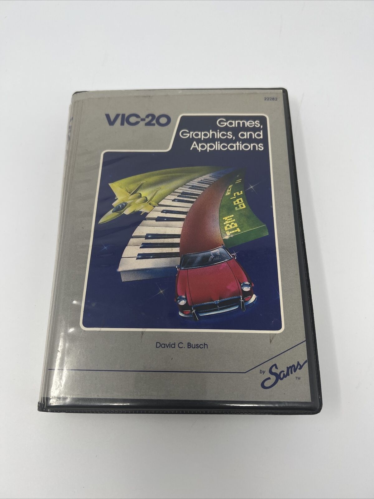 Vintage 1983 1st Edition Commodore Vic-20 Games, Graphics and Applications SAMS