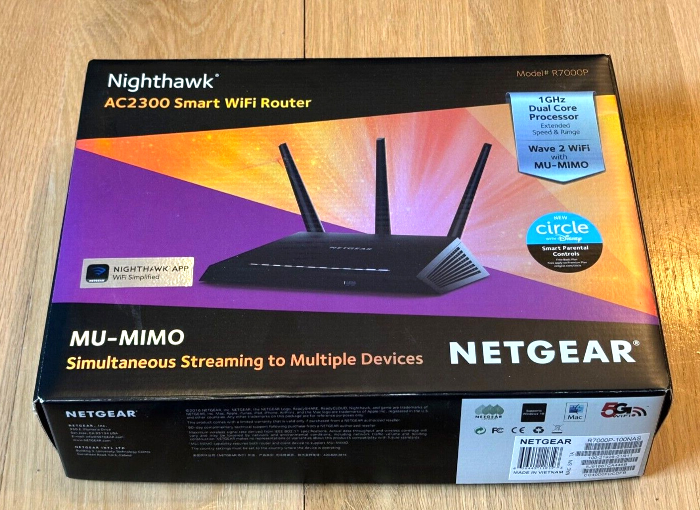 NETGEAR Nighthawk AC2300 smart Wi-Fi router R7000P