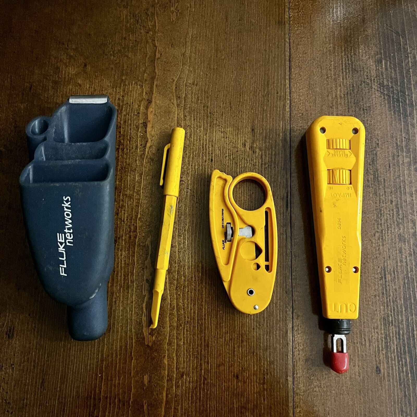 Fluke Networks D814 Impact Punchdown Tool Snips Cutter W/ Carry Pouch
