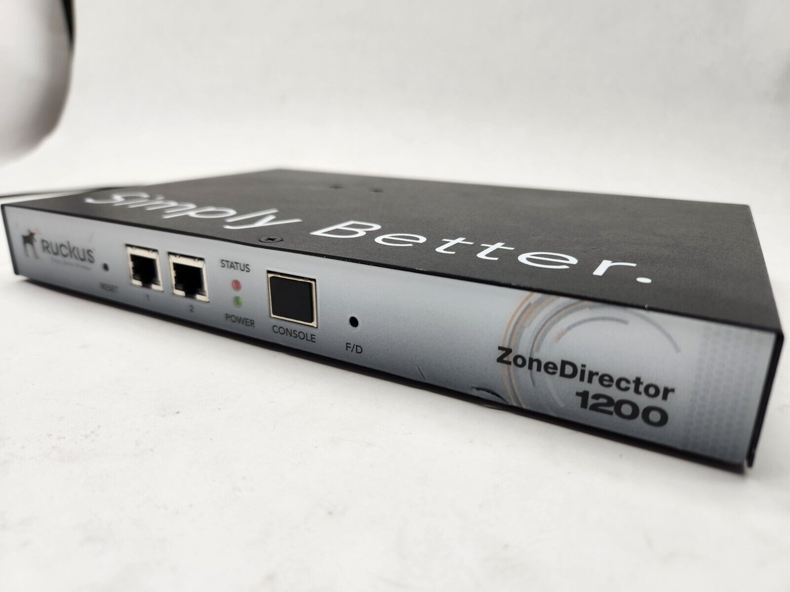 RUCKUS ZD1200 ZONE DIRECTOR 1200 WIRELESS LAN CONTROLLER NO POWER CORD #2 T13-F1