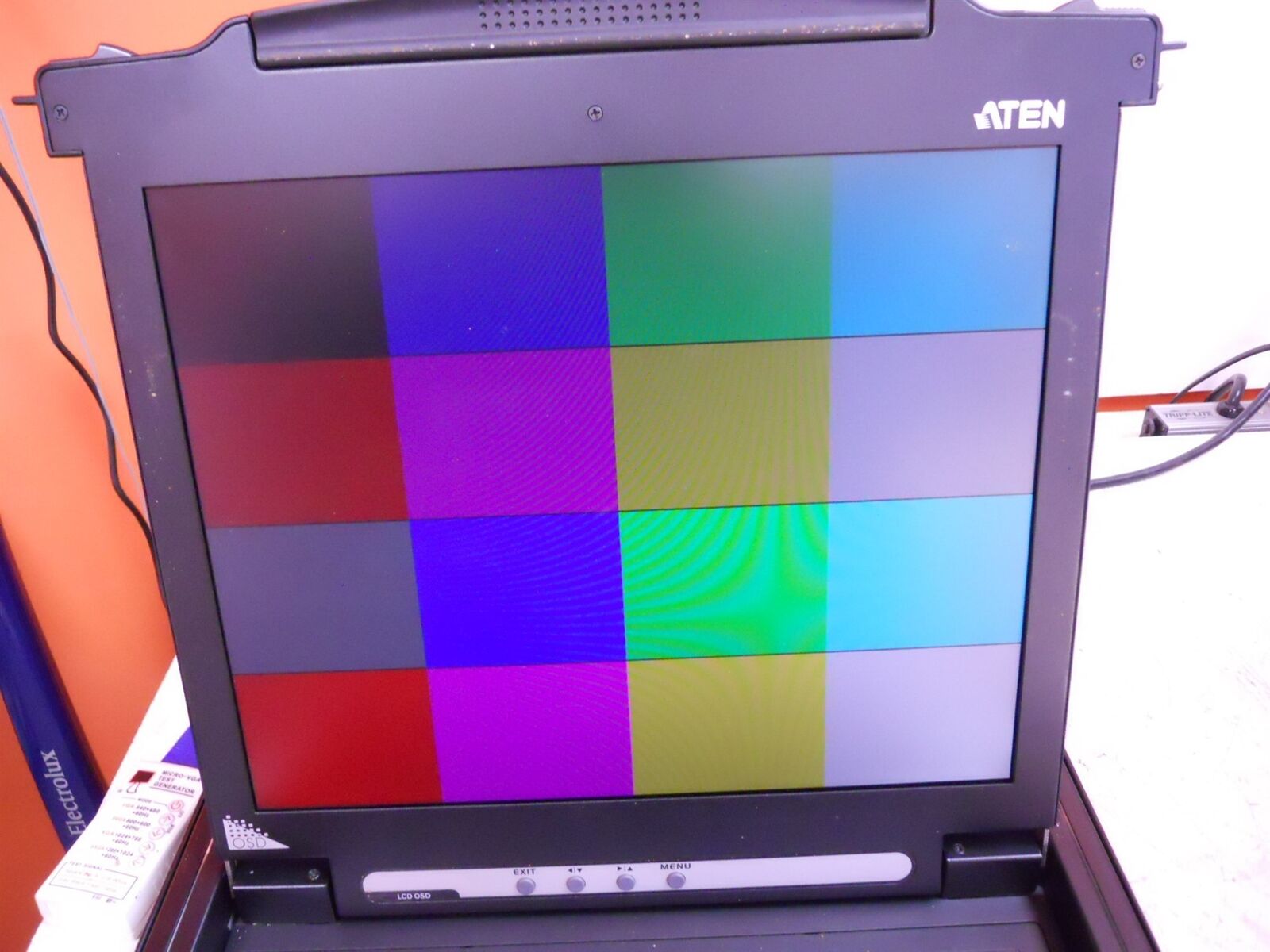 Aten Masterview Max CL1000M-A 17