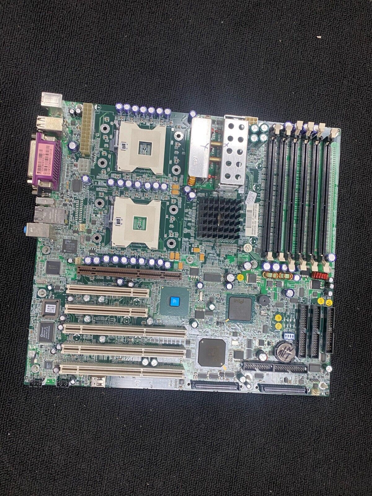 1pc For HP XW8000 workstation motherboard 304123-001 301076-001 002 003