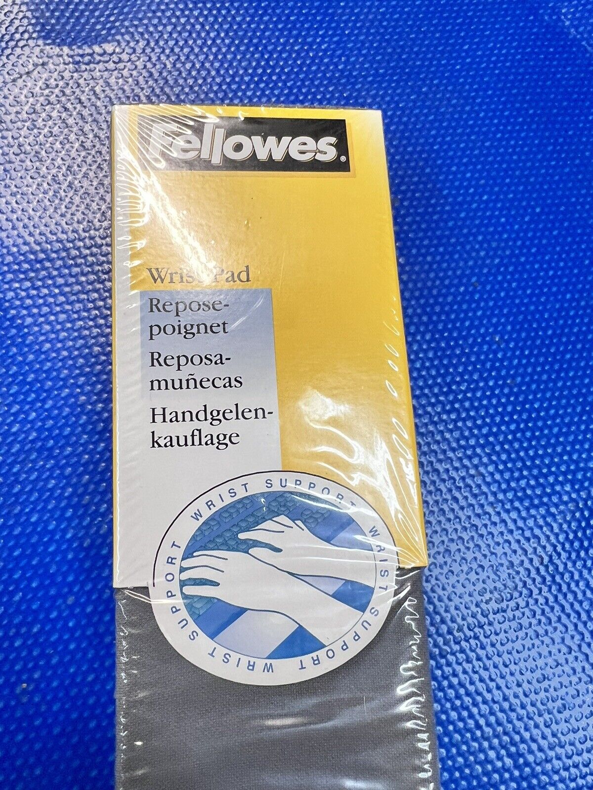New Fellowes Rubber/Fabric Keyboard Wrist Rest Pads Silver