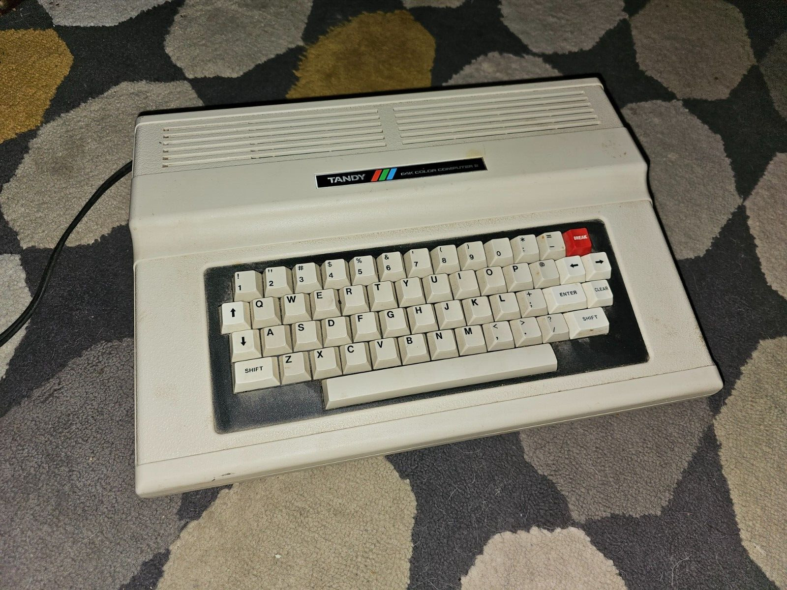 Vintage Radio Shack Tandy TRS-80 64K Color Computer 2 Video Game Console