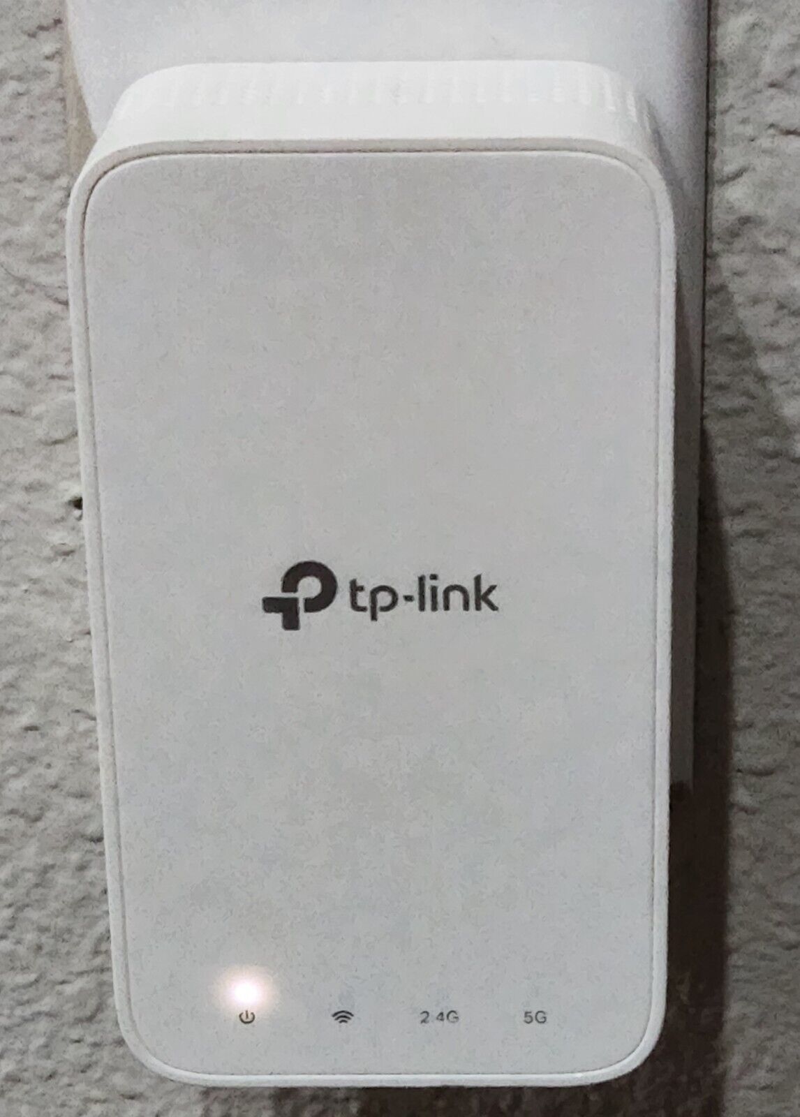 TP-Link Network RE300 AC1200 Mesh Wi-Fi Range Extender 2.4GHz band  5GHz band
