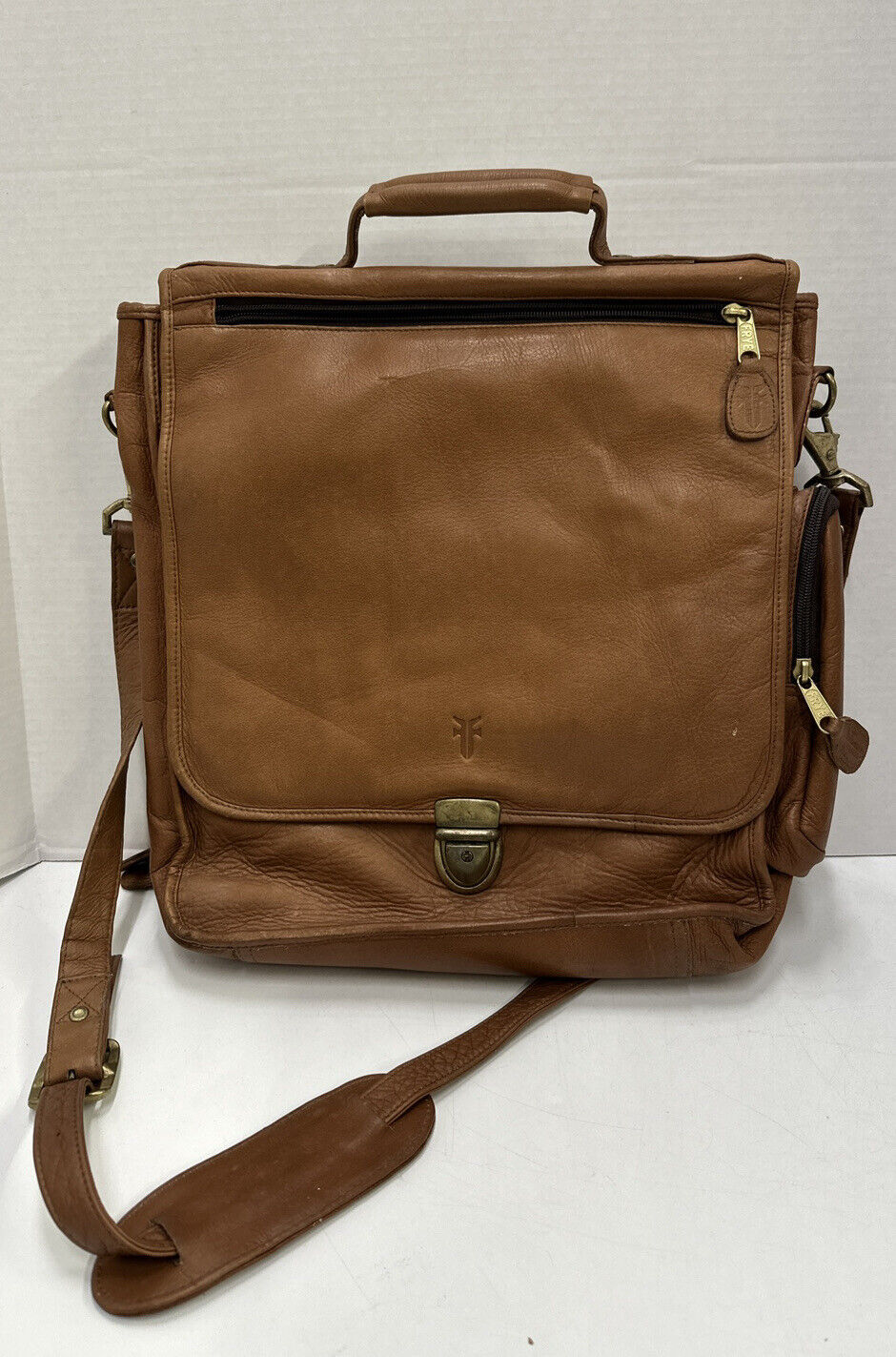 Vintage~FRYE~Men’s Messenger Bag~Top Handle / Shoulder Bag~ Brown Leather