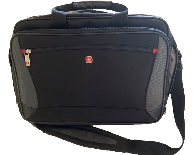Wenger Mainframe Briefcase for Laptops up to 16 \