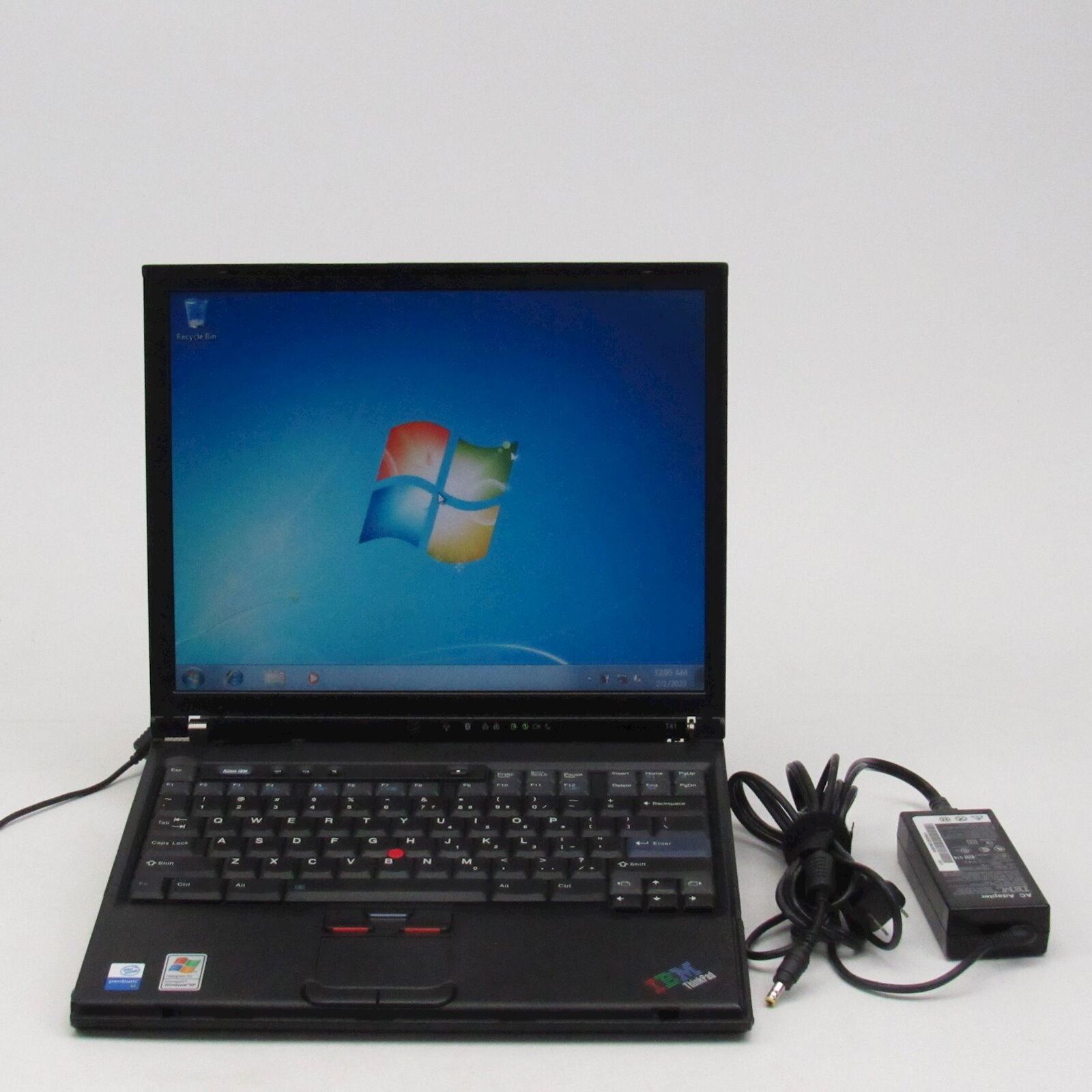 IBM ThinkPad T41 Intel Pentium M 1.6GHz 1.5GB RAM 80GB HDD 14.1