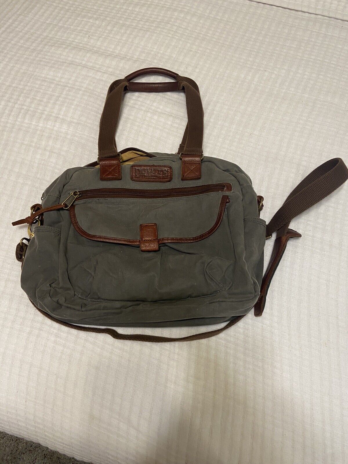 Duluth Trading Co. Crossbody Utility Laptop Bag. Green Canvas.