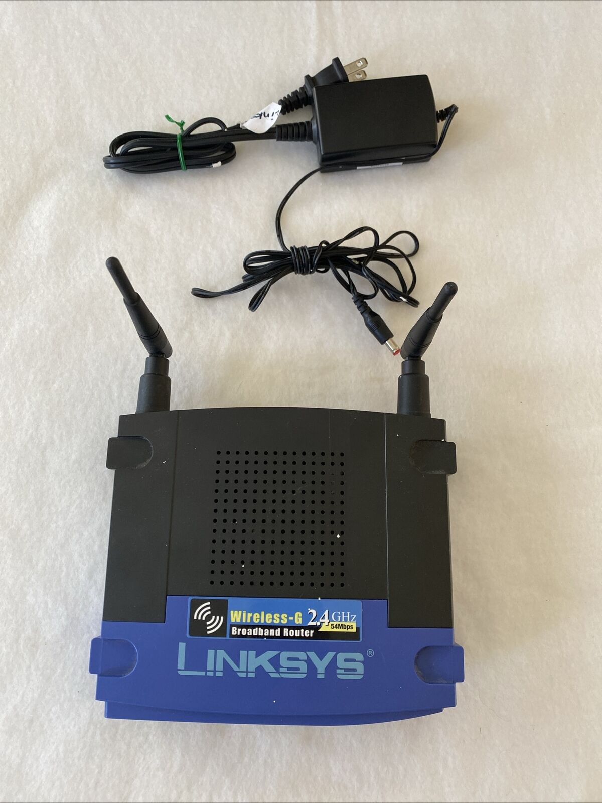Linksys Wireless G Broadband Router 54 Mbps WRT54G 2.4 GHz 4 PORT Ethernet V6