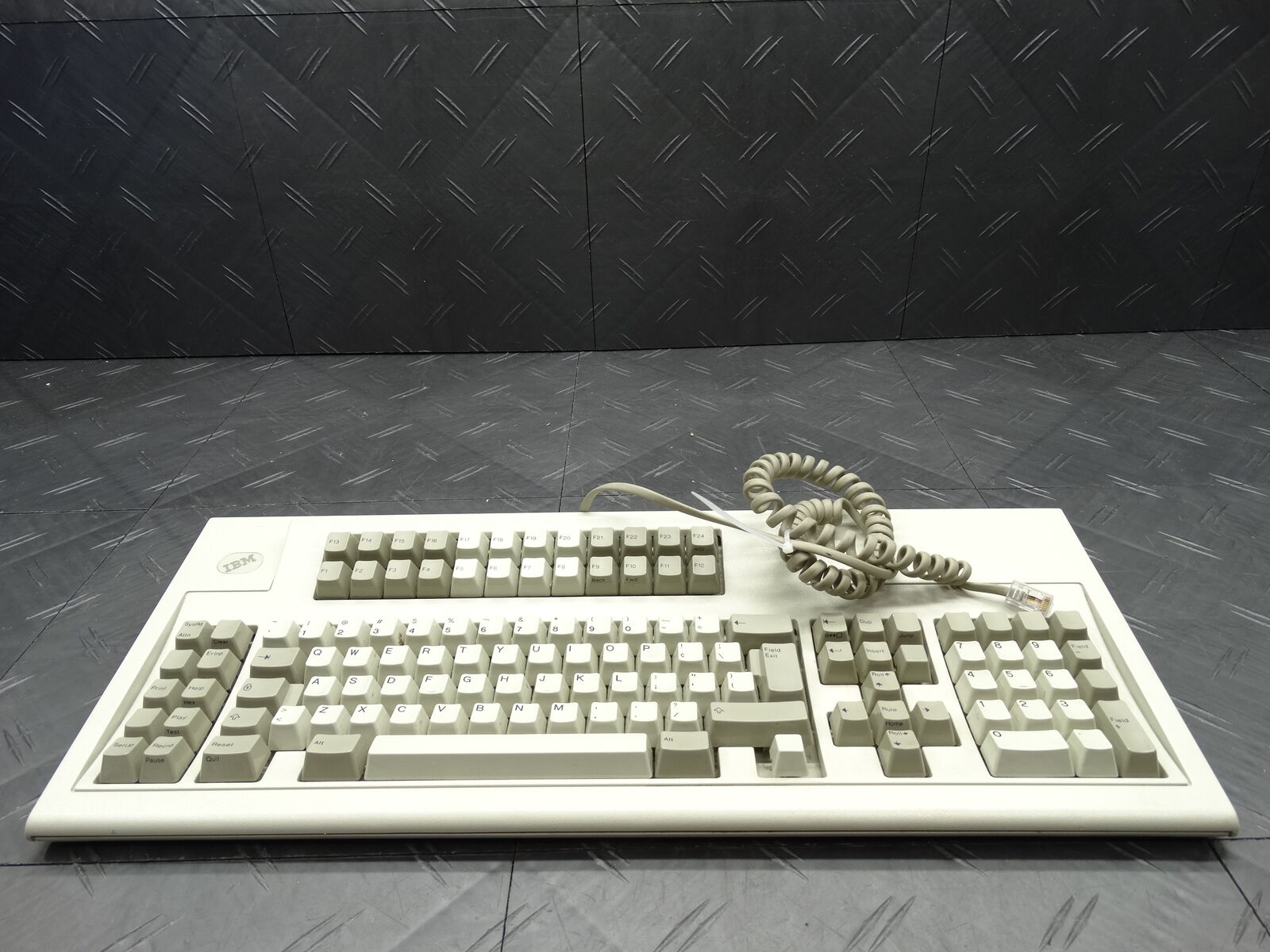 IBM Mechanical Keyboard M F1 1395660 RJ45 Wired Vintage Mainframe 1985