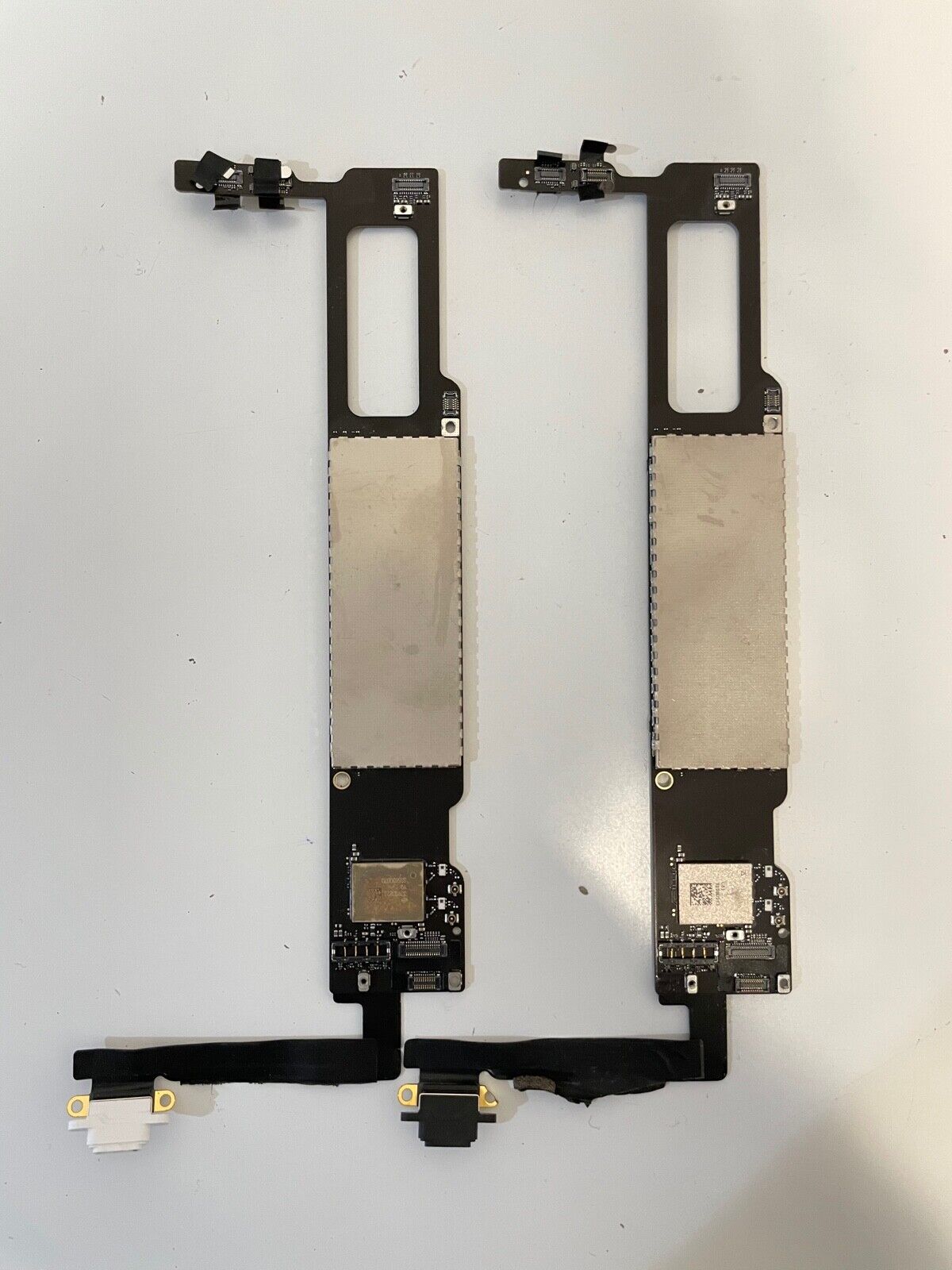 AS IS Lot of 2X Apple iPad Mini 2 2nd Gen. Logic Board Motherboards FOR PARTS