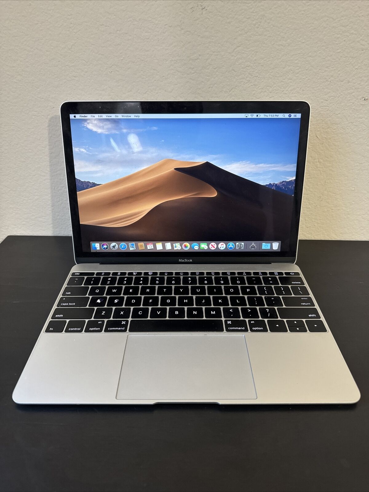 Apple MacBook 2015 12” | 1.2GHz, Intel Core M, 8GB RAM, 500GB SSD |