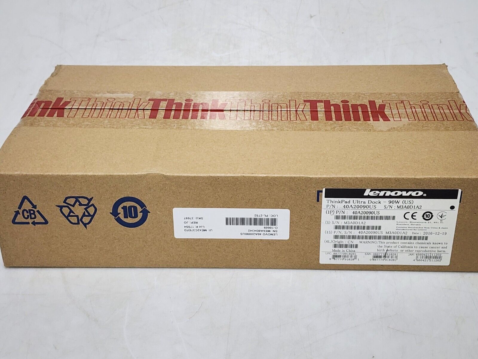 Lenovo ThinkPad Ultra Dock 90W USB 3.0 Docking Station P/N 40A20090US NIB