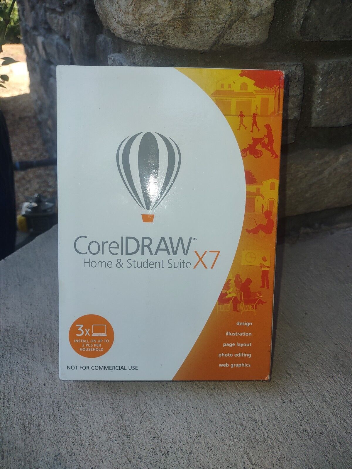 Corel CorelDRAW Home and Student Suite X7 (3-Users) With Serial Number INTUOS 
