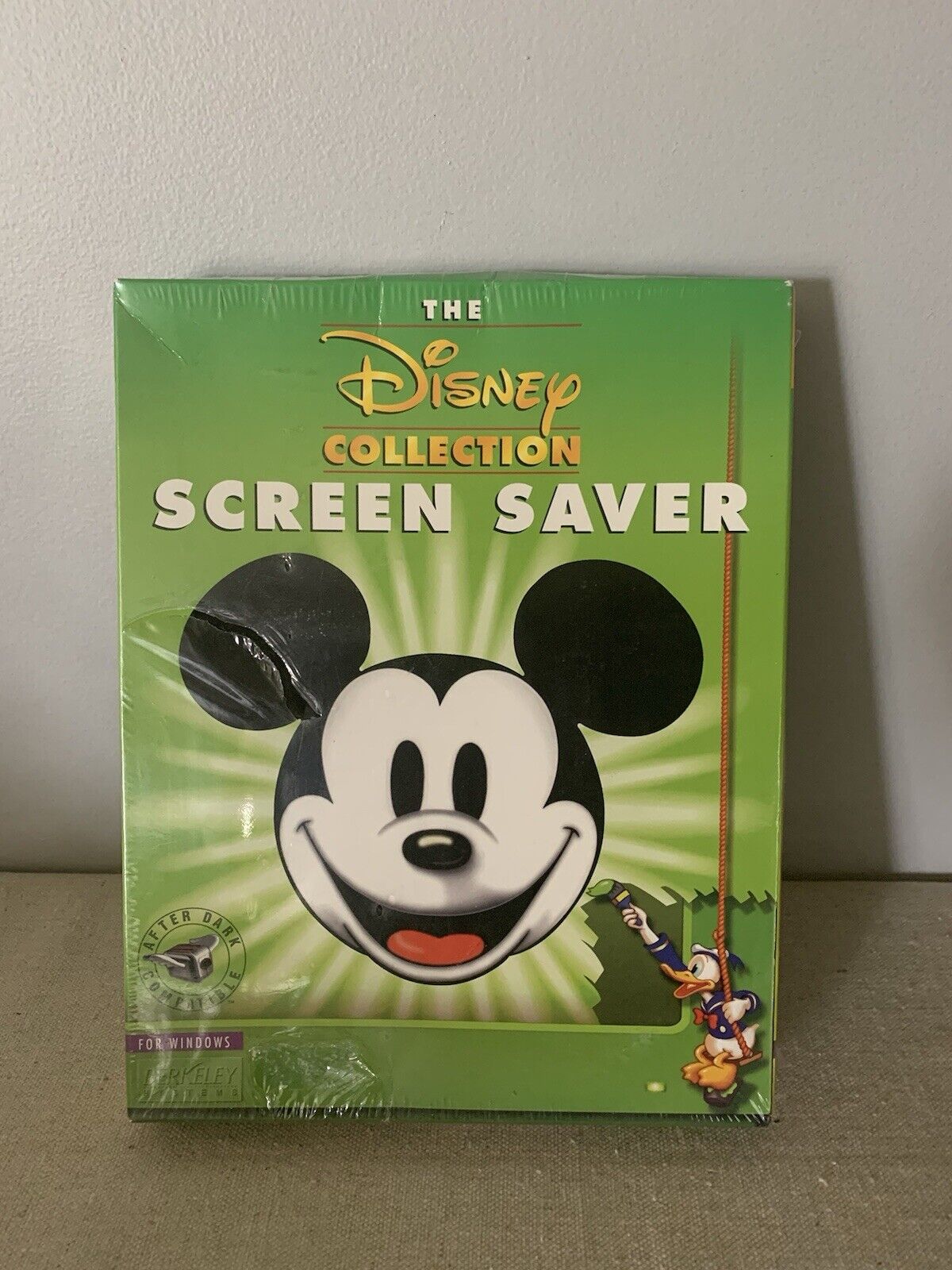 Vintage The Disney Collection Screen Saver for Windows PC 1993- Sealed